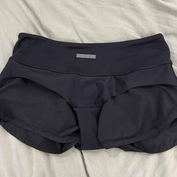 Vuori Omni Performance Shorts Black S Womens - Picture 6 of 8